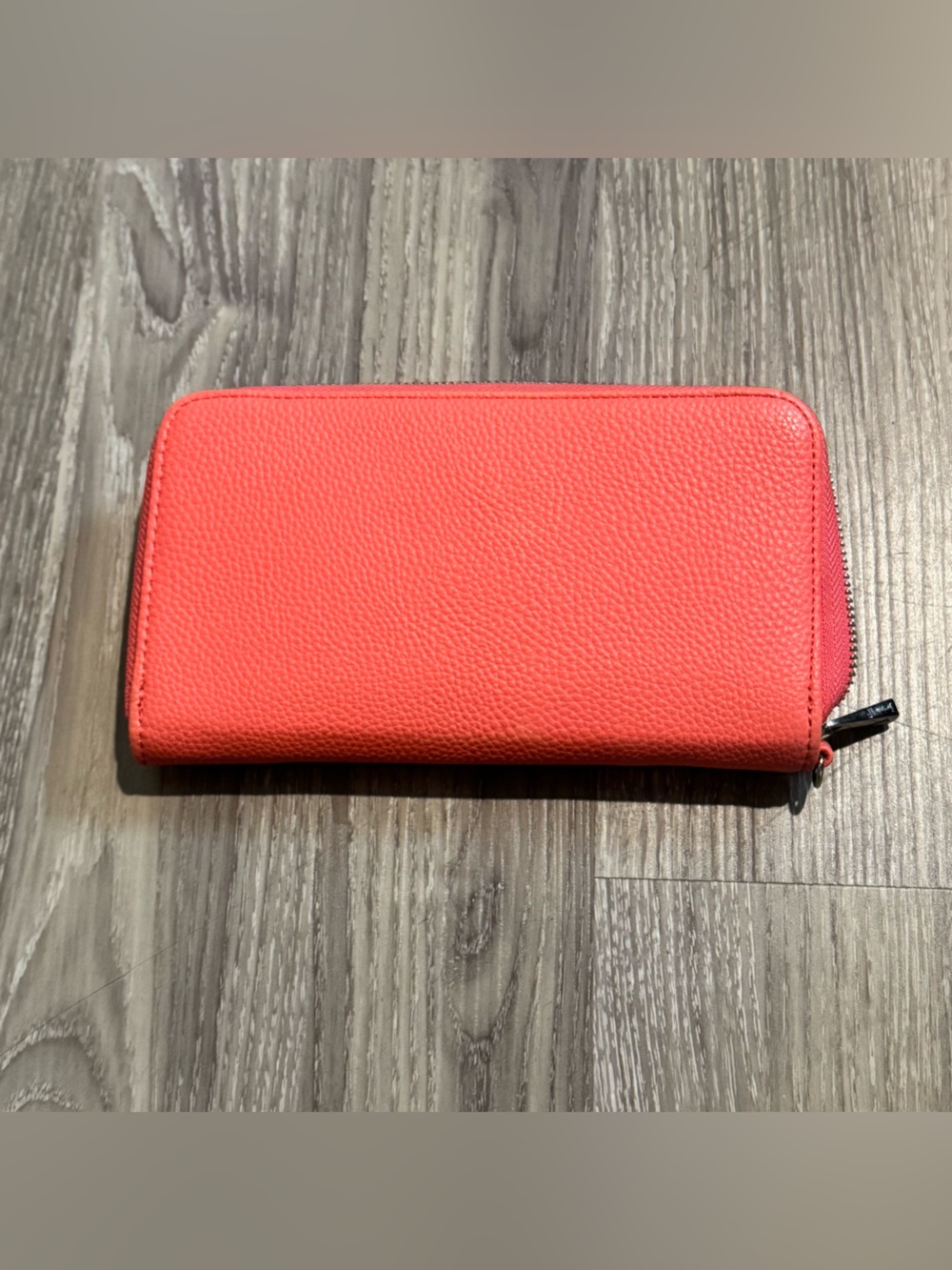 Thirty One All About the Benjamins Coral Wallet